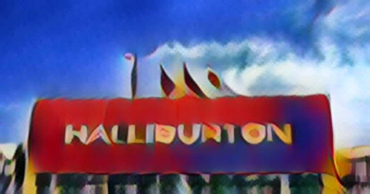 Halliburton beats forecasts, lifts dividend