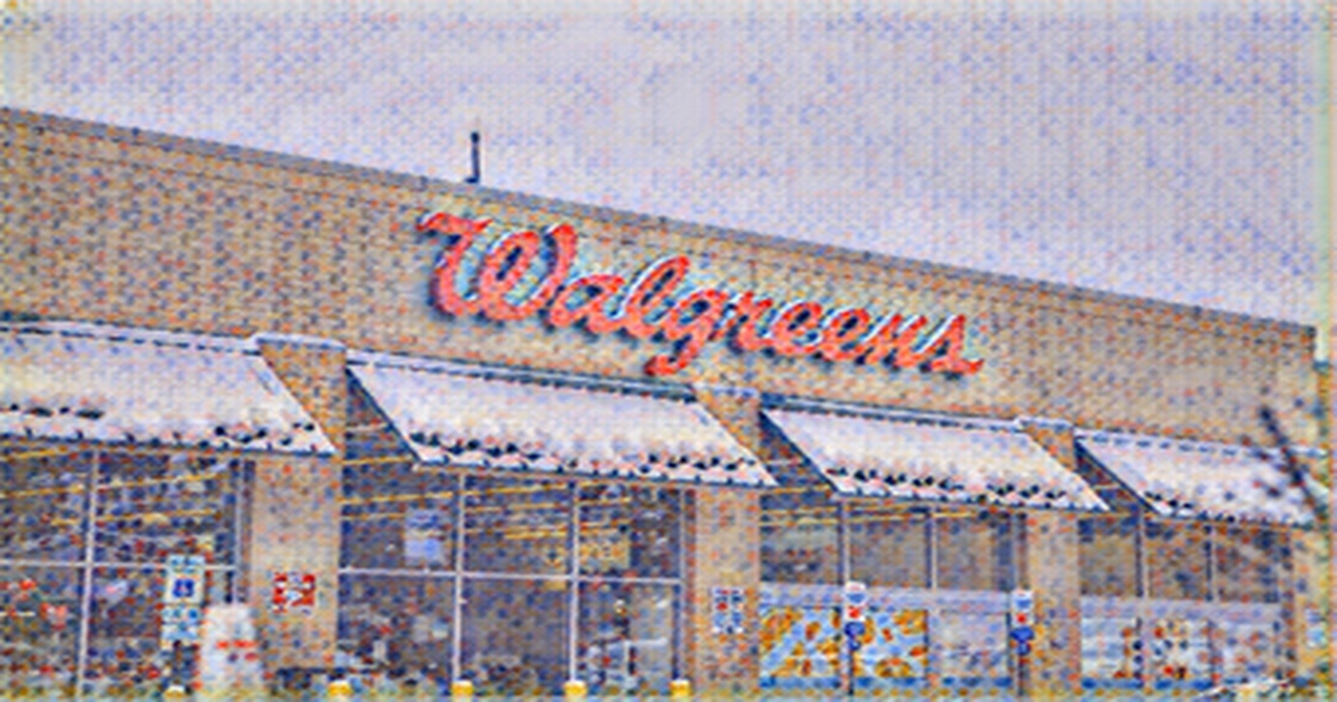 Walgreens to give $1,250 to pharmacists