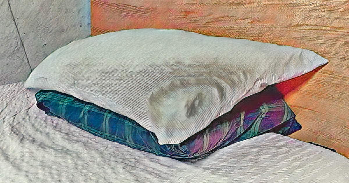 Health Risk of Using Multiple Pillows and Stacked Towels at Bedtime