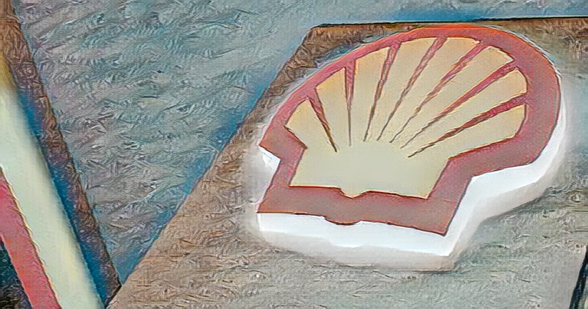 Shell Oil reports record annual profit