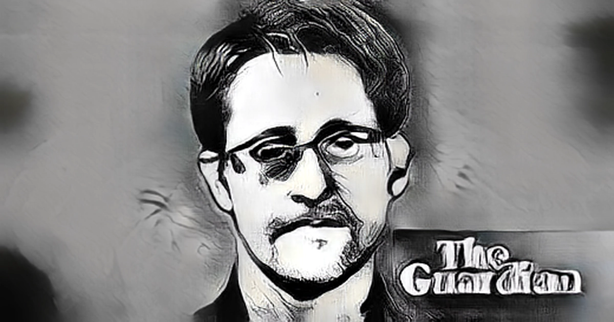Edward Snowden gets Russian passport