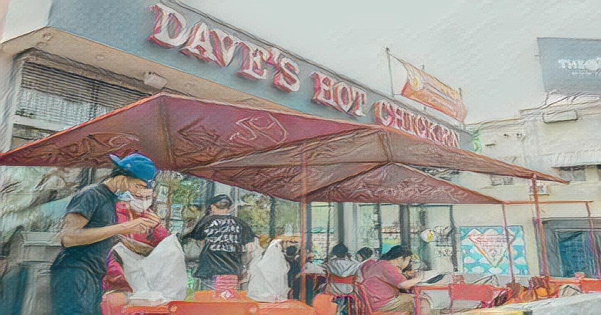 Dave's Hot Chicken is focused on its food and its customers