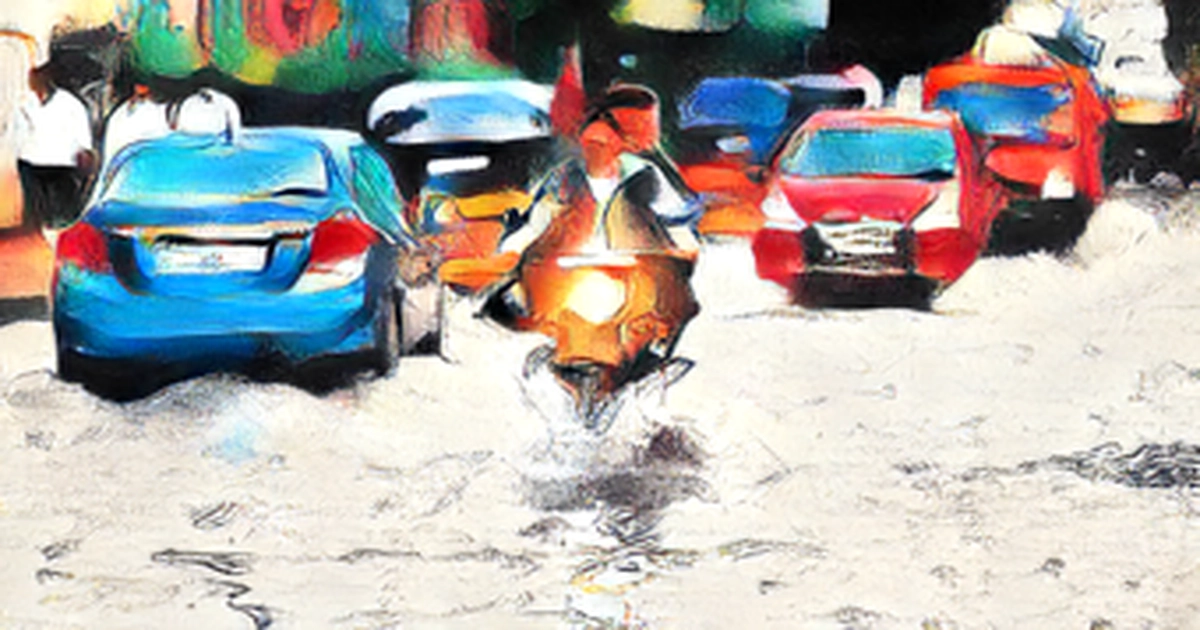 Delhi commuters face traffic snarls, waterlogging