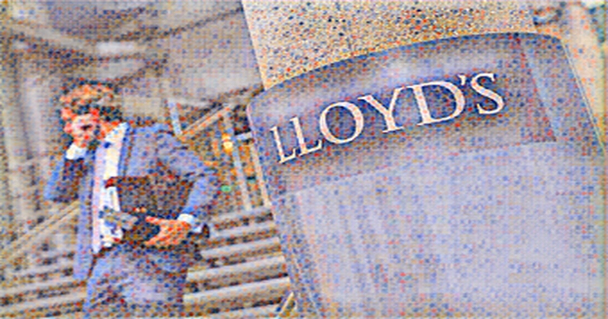 L Lloyd's of London aims to recruit more ethnic minorities