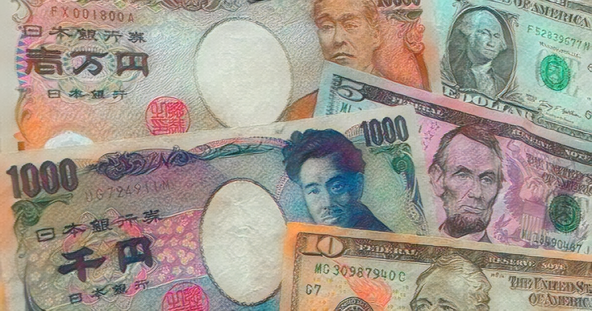 Yen Tumbles to Multi-Month Lows After BOJ Ends Negative Rates